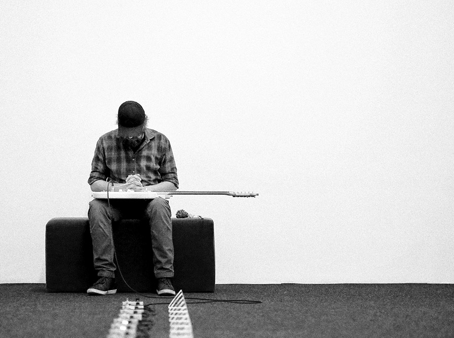 Photographie : Hugo Roussel par Arnaud-Hussenot